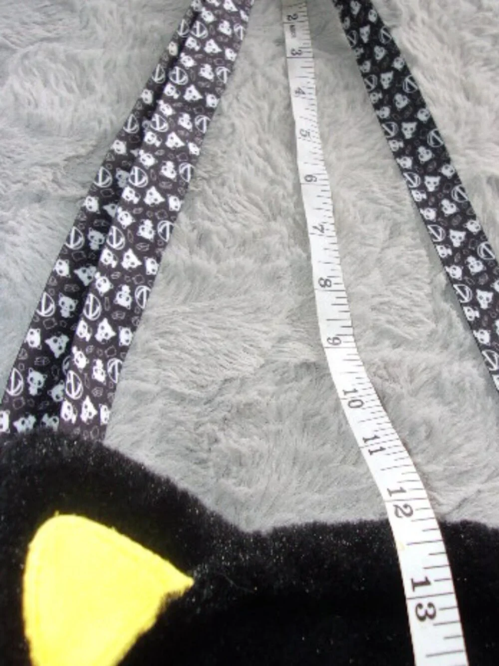 E-274 PURSE PETS CHOCOCAT INTERACTIVE SHOULDER BAG (WORKS)